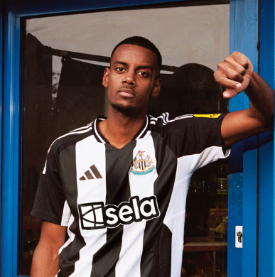 Chelsea đang đàm phán với Newcastle United về thương vụ tiền đạo Alexander Isak