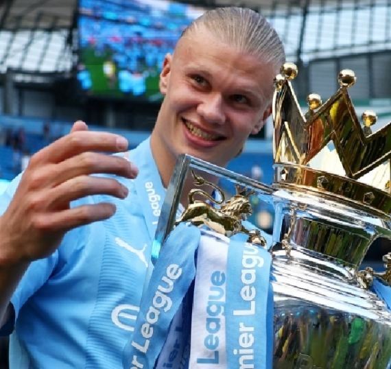 Tiền đạo Erling Haaland của Manchester City đã thừa nhận rằng việc vô địch Ngoại hạng Anh khó khăn hơn anh tưởng tượng rất nhiều.